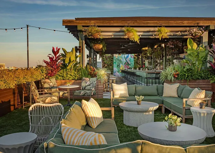 Perry Lane Hotel, A Luxury Collection Hotel, Savannah