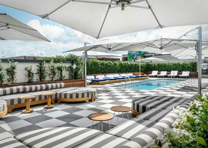 Perry Lane Hotel, A Luxury Collection Hotel, Savannah