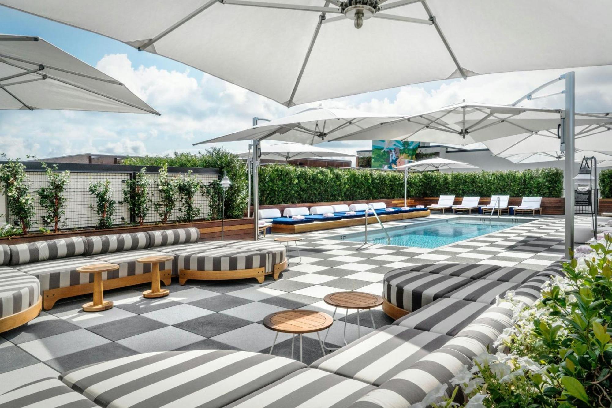Hotel Perry Lane Hotel, A Luxury Collection Hotel, 5*